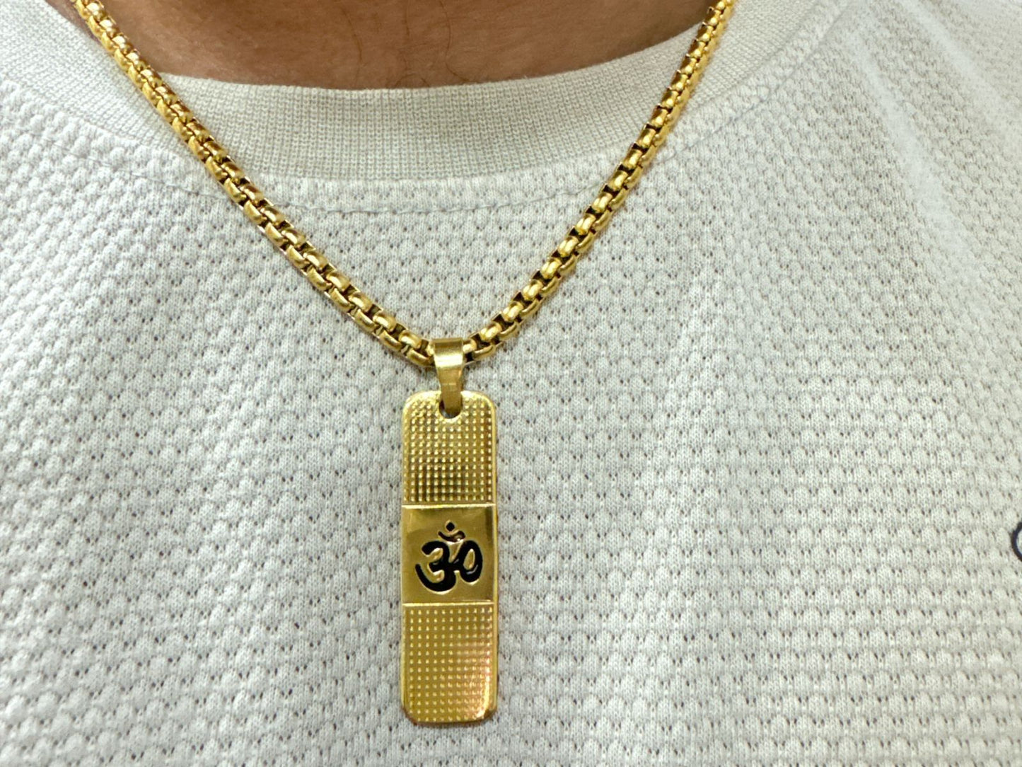 COMBO OFFER 24K GOLD PLATED SHIV KADA AND PENDANT