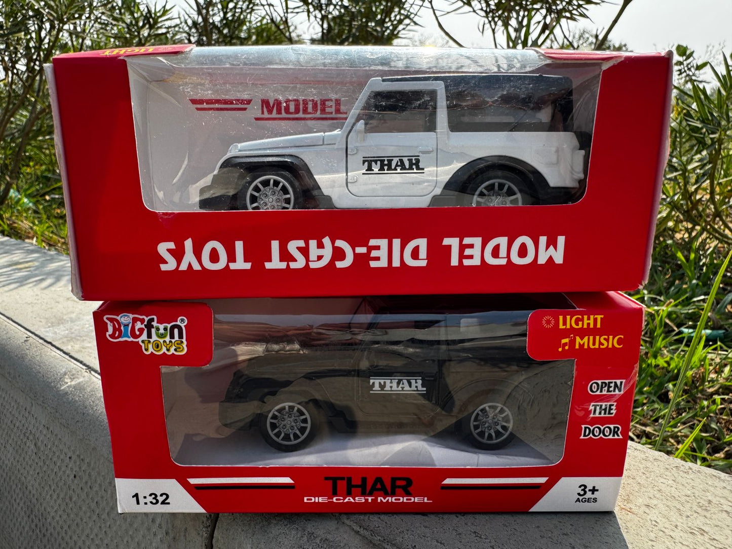 Mahindra Thar Metal Diecast WITH MUSIC AND LIGH AND PULL PACK