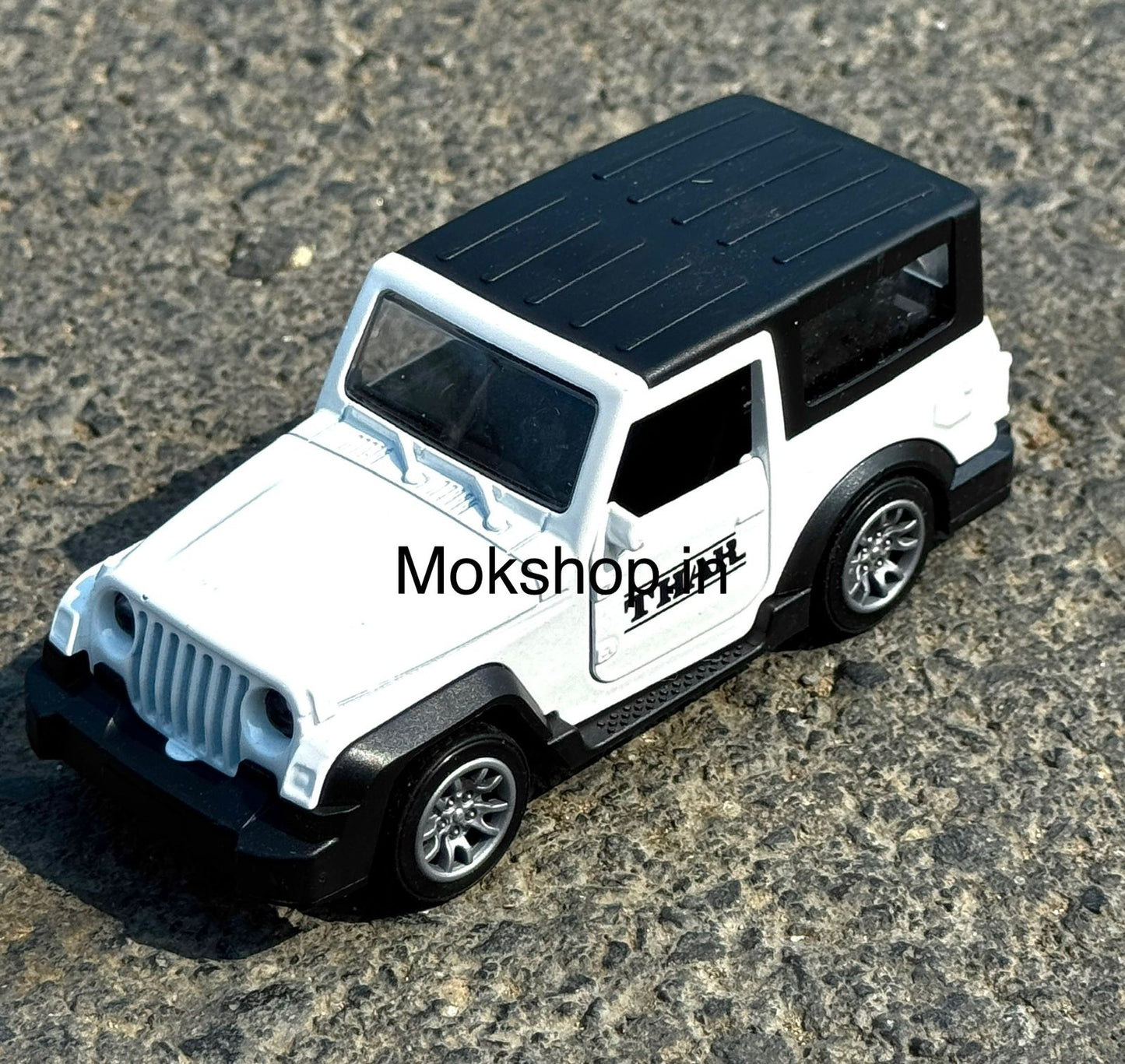 Mahindra Thar Metal Diecast WITH  MUSIC AND LIGH AND PULL PACK