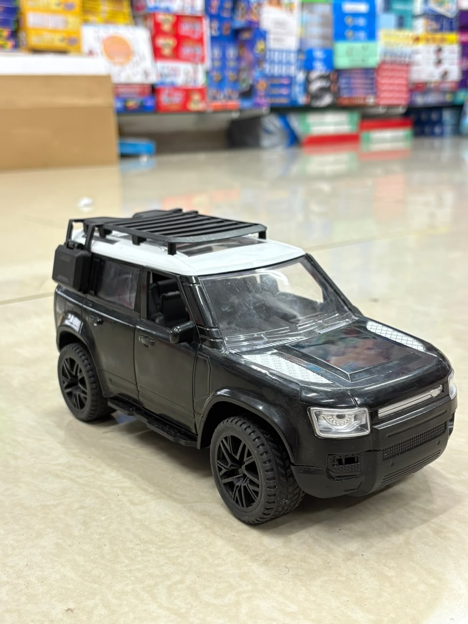 open door  defender rc car with c pin charging and smoke
